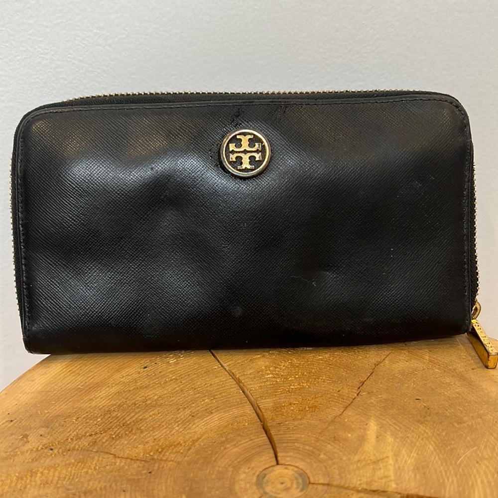 Tory Burch Wallet